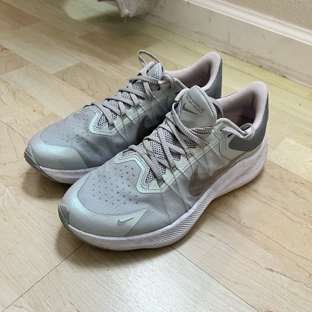 Nike Winflow running shoes